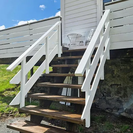بيت للعطل Timber House From 1850 By Haukelandsvannet *